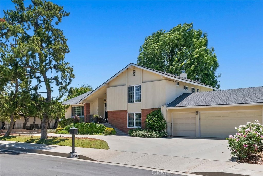 Residential in Chatsworth 2