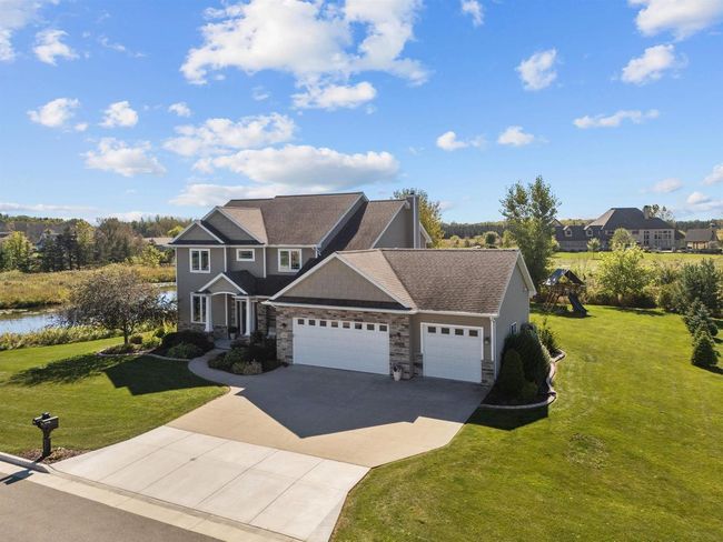 1464 Plains Avenue, House other with 4 bedrooms, 4 bathrooms and null parking in NEENAH WI | Image 60