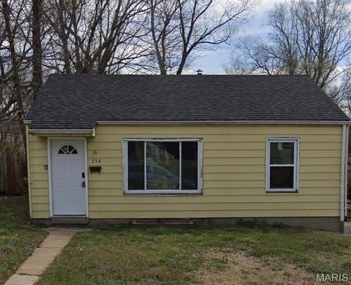 354 Mueller Ave, Ferguson, MO, 63135-2537 | Card Image