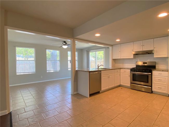 7000 Bryn Mawr Cv, House other with 3 bedrooms, 2 bathrooms and null parking in Austin TX | Image 6