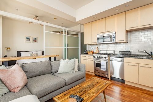 610-35 Fay St, Boston, MA, 02118-4330 | Card Image