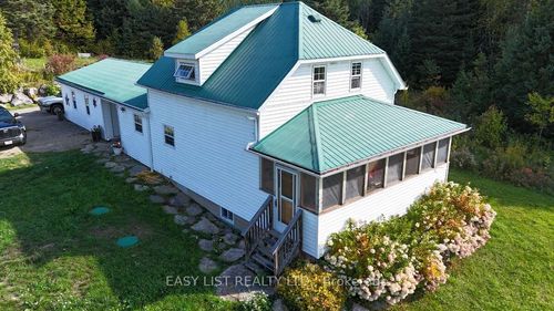 2170 Highway 520 W, Burks Falls, ON, P0A1C0 | Card Image
