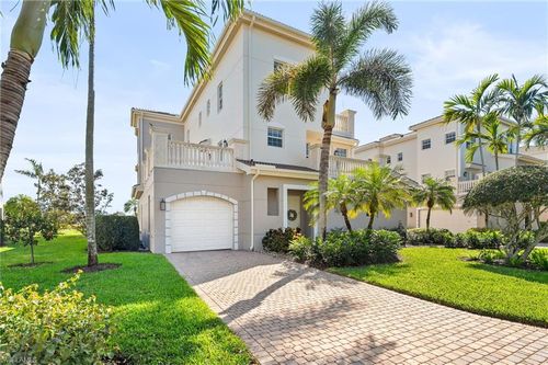 101-584 Avellino Isles Cir, NAPLES, FL, 34119-2423 | Card Image