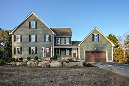 186 Lincoln St, Norton, MA, 02766-3018 | Card Image