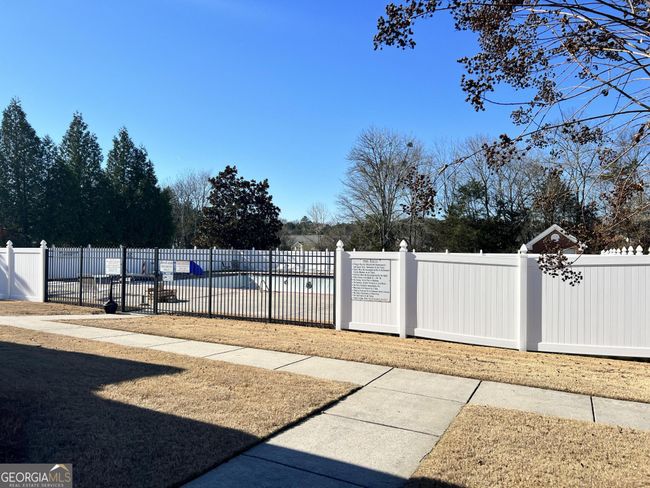 201 Brookstone Dr Sw, House other with 3 bedrooms, 2 bathrooms and 2 parking in Calhoun GA | Image 41