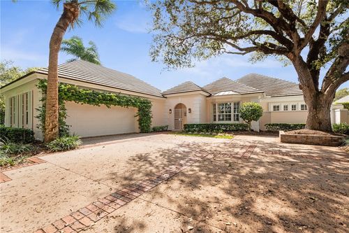230 Sundial Ct, Vero Beach, FL, 32963-3469 | Card Image
