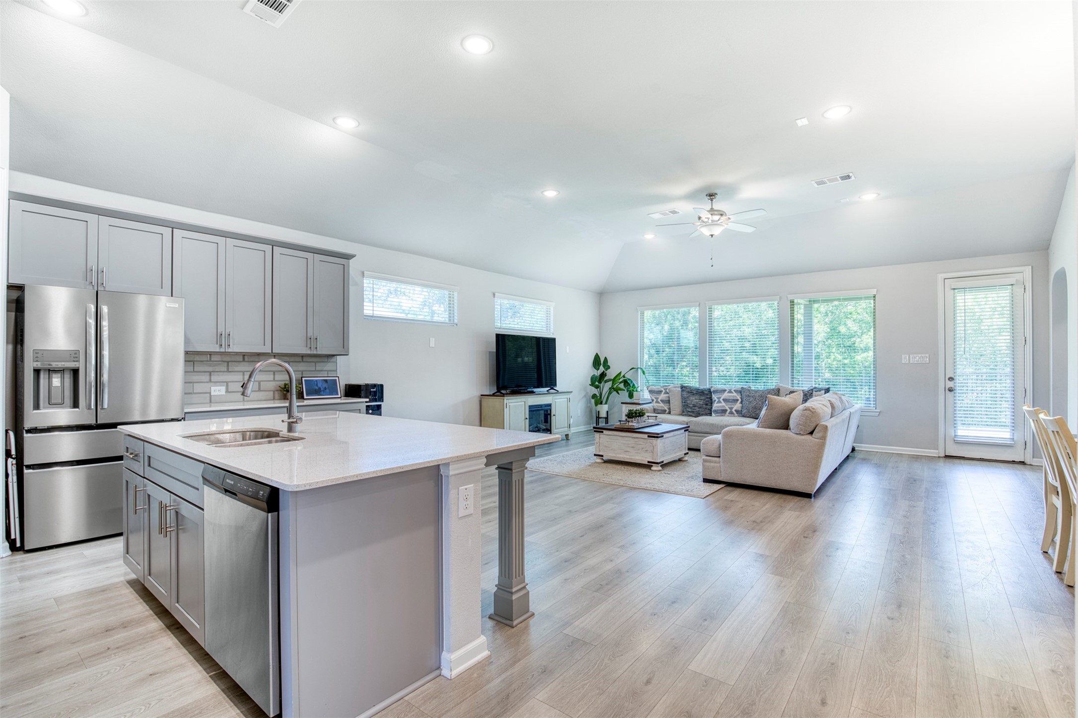 Residential in Anna 4