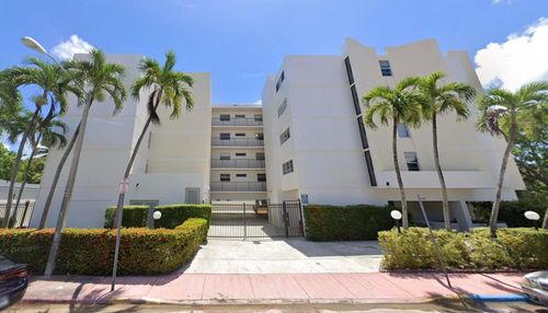 3c-7601 Byron Ave, Miami Beach, FL, 33141-2332 | Card Image