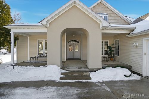 1201 Kingsgate Rd, Springfield, OH, 45503-6672 | Card Image