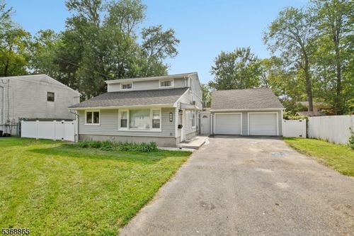 127 Camden Rd, Parsippany, NJ, 07054-3106 | Card Image