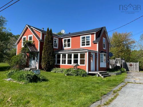 10524 Highway 8, Caledonia, NS, B0T1B0 | Card Image
