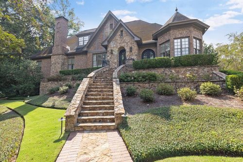 2000 Poplar Dr, Columbus, GA, 31906-1946 | Card Image
