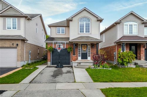 453 Beaumont Cres, Kitchener, ON, N2A0C4 | Card Image