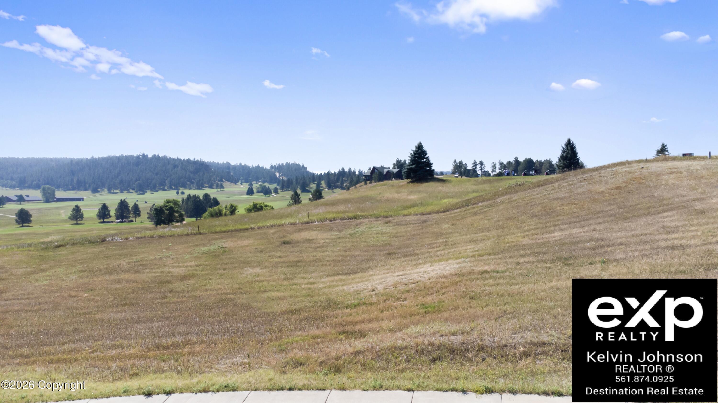 Land in Hulett 5