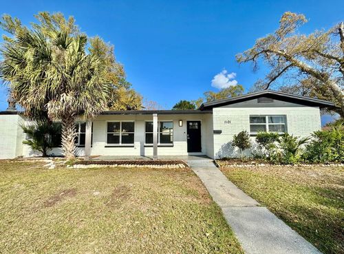 1101 46th St N, ST PETERSBURG, FL, 33713-5128 | Card Image