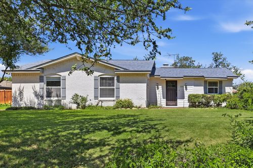 203 Tharp Dr, Highland Village, TX, 75077-6766 | Card Image