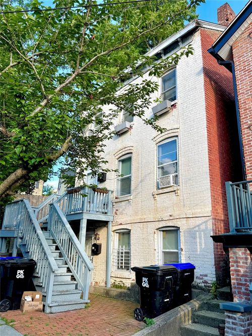 190 Union St, Poughkeepsie, NY, 12601-3015 | Card Image