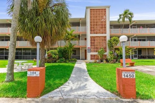 305-1450 Ne 170th St, North Miami Beach, FL, 33162-2812 | Card Image