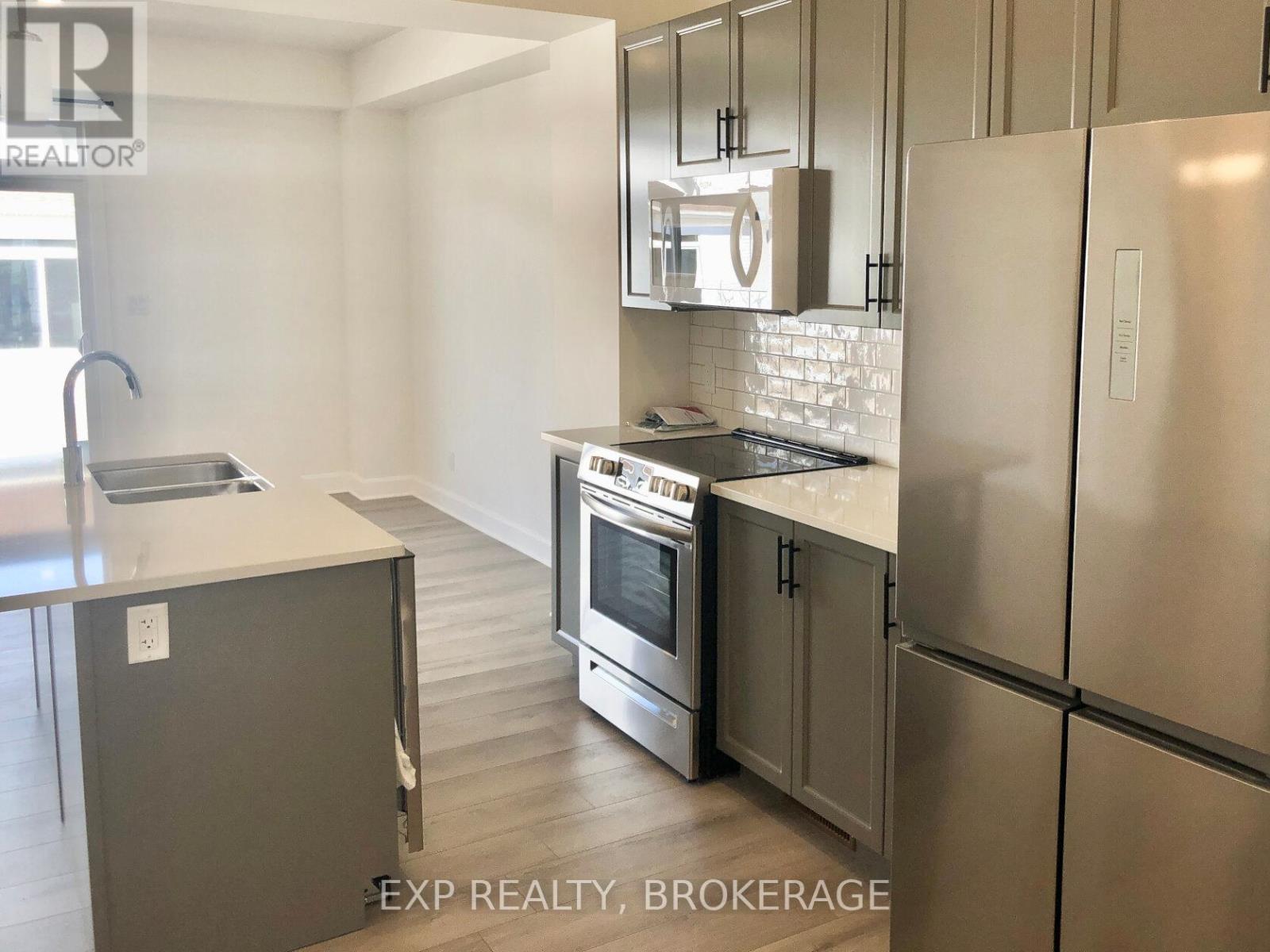 Residential in Kingston (Kingston East (Incl Barret Crt)) 4