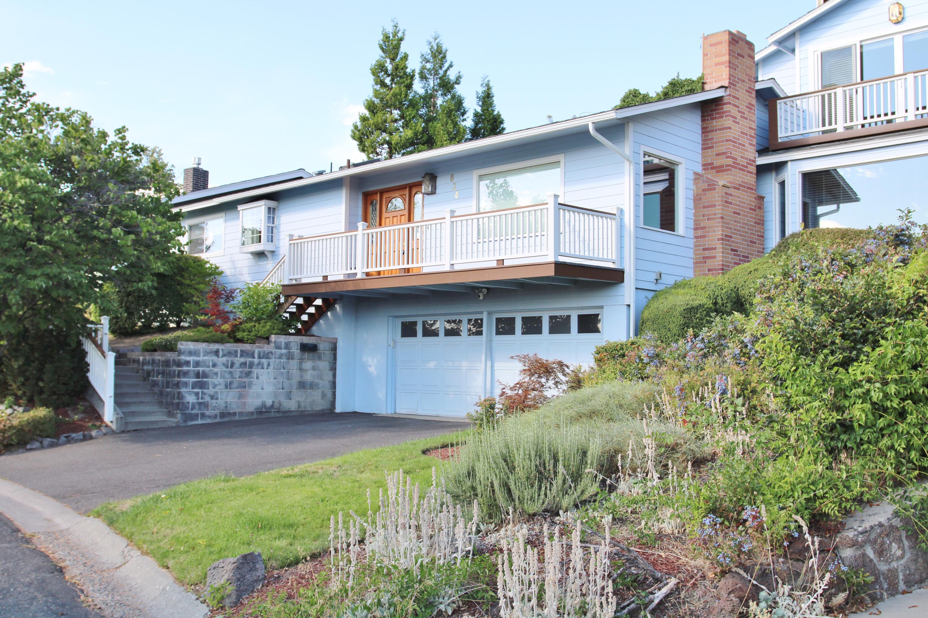 Loma Linda Dr, Klamath Falls, OR 97601