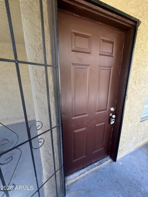 331-461 W Holmes Ave, Mesa, AZ, 85210-5157 | Card Image