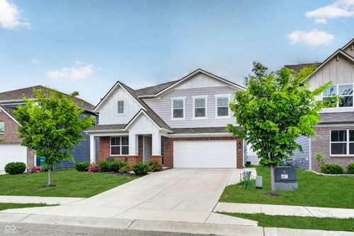 2321 Bingham Pl, New Palestine, IN, 46163-8029 | Card Image