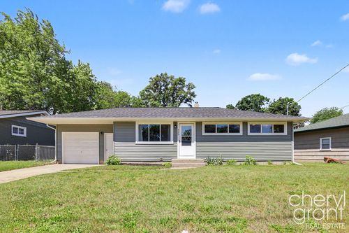 323 Lorene St, Wayland, MI, 49348-1125 | Card Image
