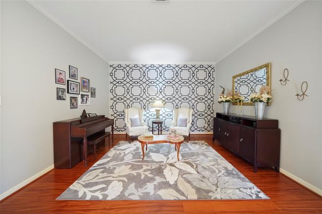 7410 Fall Creek Bnd, House other with 4 bedrooms, 2 bathrooms and 2 parking in Humble TX | Image 4