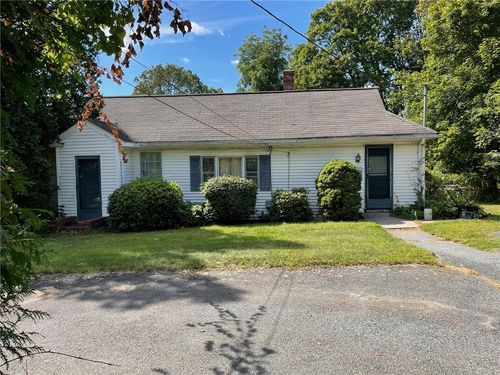 163 Woodside Ave, Cumberland, RI, 02864-6128 | Card Image