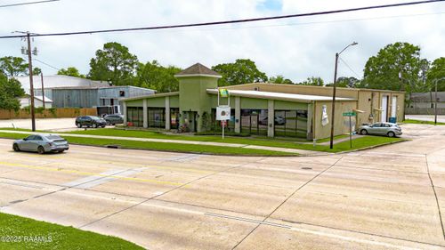 211 Guilbeau Rd, Lafayette, LA, 70506-6140 | Card Image