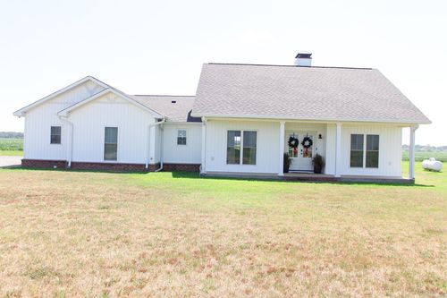 1056 Landing Strip Rd, Roe, AR, 72134-8054 | Card Image