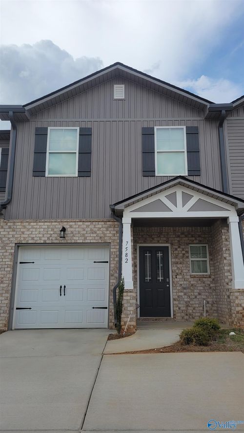 7582 Discovery Point Dr Nw, Huntsville, AL, 35806-3114 | Card Image