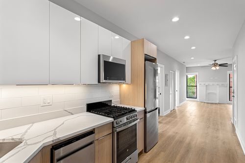 apt-34-1655 Jonquil Ter, Chicago, IL, 60626-1117 | Card Image