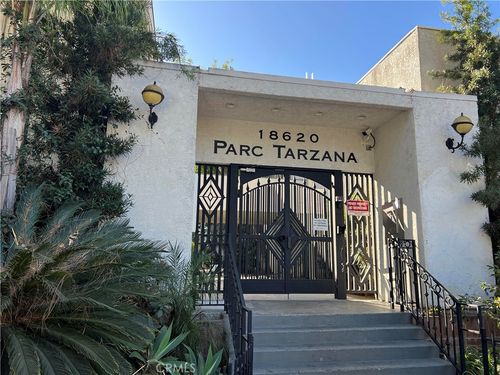 unit-132-18620 Hatteras St, Tarzana, CA, 91356-1817 | Card Image