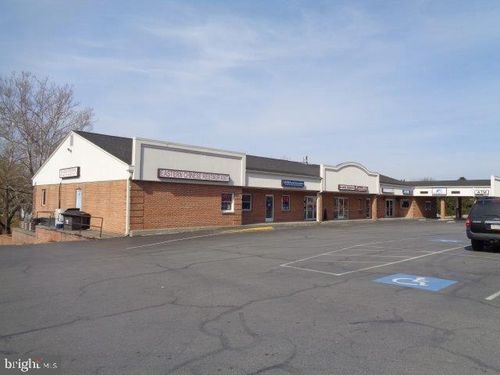 5201 Spring Rd, SHERMANS DALE, PA, 17090-8539 | Card Image