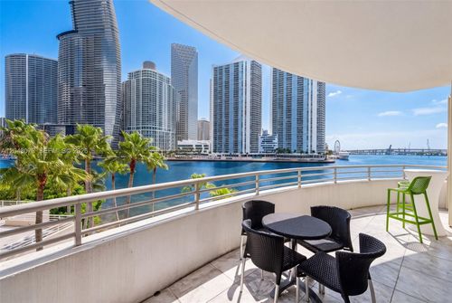 404-888 Brickell Key Dr, Miami, FL, 33131-2604 | Card Image