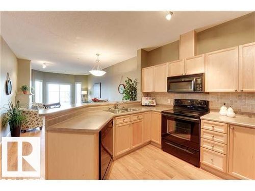 112-4312 139 Ave Nw, Edmonton, AB, T5Y3J4 | Card Image