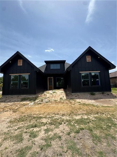 1017 Mile 6 Rd W, Elsa, TX, 78543 | Card Image