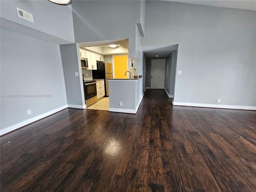 apt-136-5686 Rock Island Rd, Tamarac, FL, 33319-2870 | Card Image