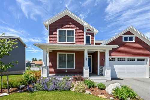 81 Leo Ln, South Burlington, VT, 05403-6562 | Card Image