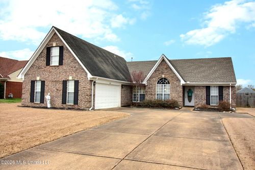 6430 Sandbourne E, Olive Branch, MS, 38654-8464 | Card Image