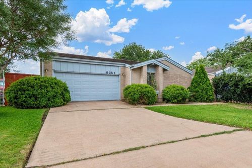 6351 Cambridge Glen Lane, Houston, TX, 77035 | Card Image