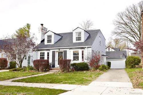 10134 Lasalle Blvd, Huntington Woods, MI, 48070-1162 | Card Image