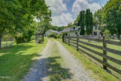 275 Heaton Creek Rd, Roan Mountain, TN, 37687-3262 | Card Image