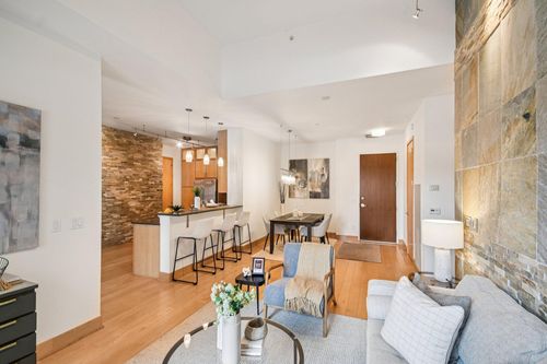 406-100 3rd Ave S, Minneapolis, MN, 55401-2592 | Card Image