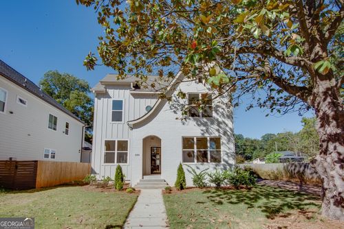 3395 Lee St, East Point, GA, 30344-5207 | Card Image