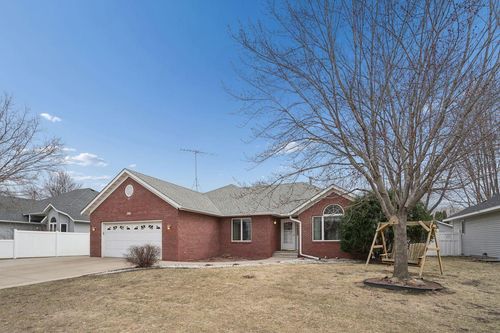 2210 Viking Drive, Saint Cloud, MN, 56301 | Card Image