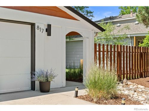 817 Parkview Dr, Fort Collins, CO, 80525-2734 | Card Image