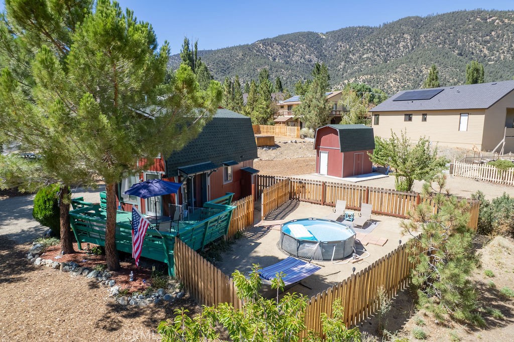 Residential in Pine Mountain Club 3