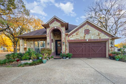 13036 Forest Glen Ln, Balch Springs, TX, 75180-4522 | Card Image